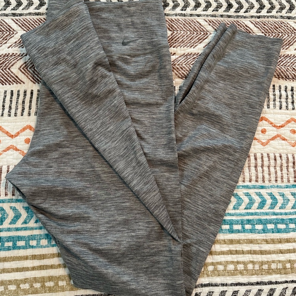 Nike dri-fit Heather Gray Leggings - Size L